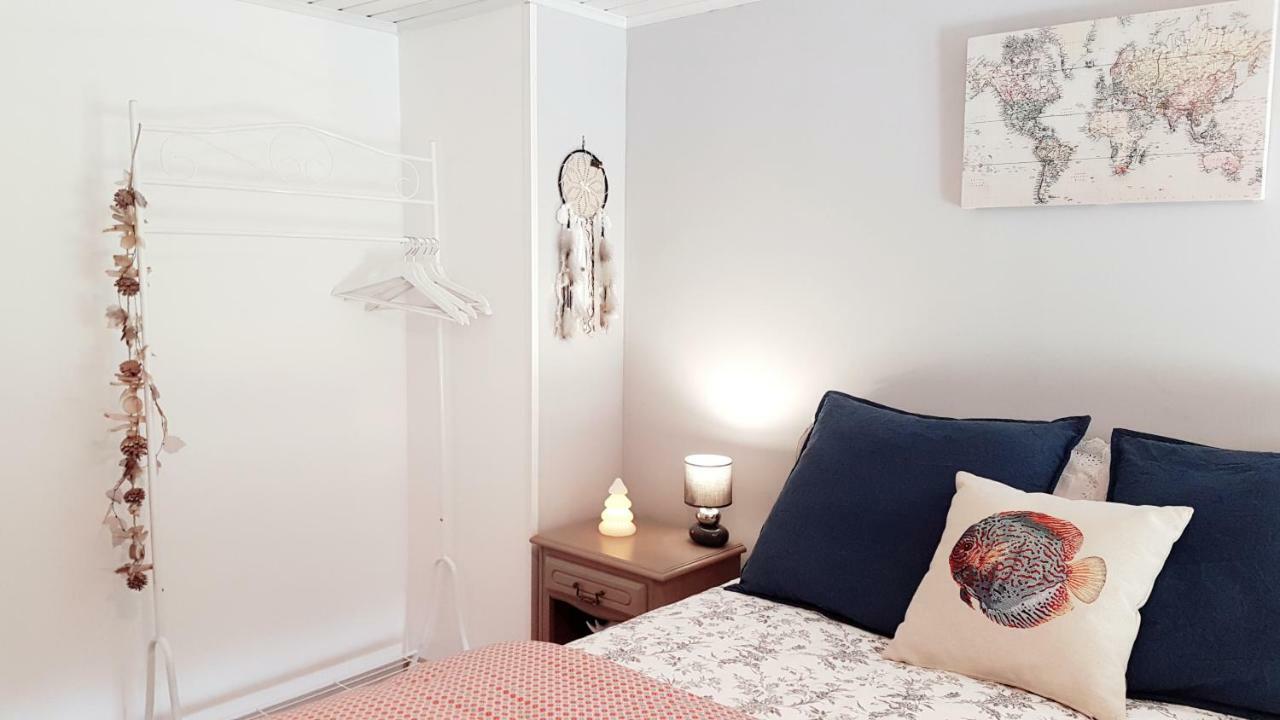 La Taniere Douce Bed and Breakfast Soulaucourt-sur-Mouzon Exteriör bild